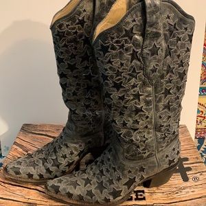 Corral Vintage Distressed Black/Black Stars Boots